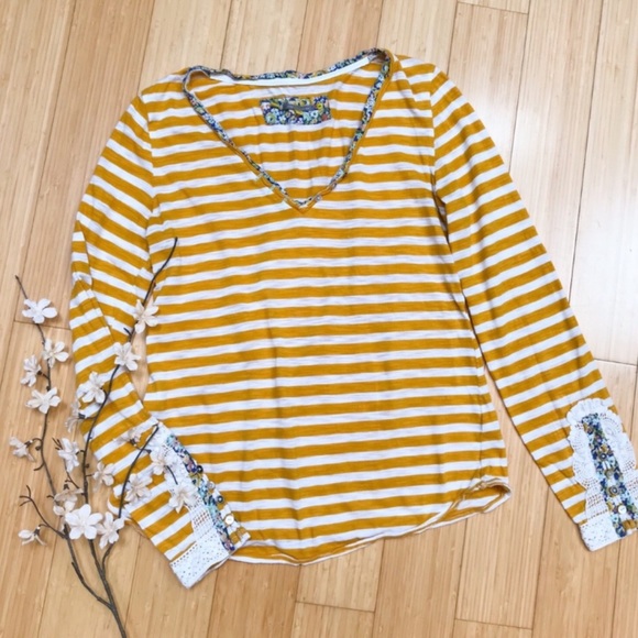 Anthropologie Tops - Little yellow button top stripe sleeve embroidered